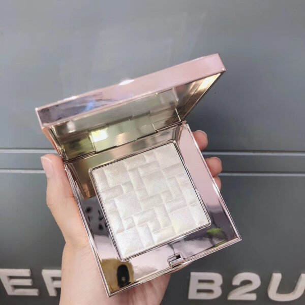 Brightening Highlight Compact (3)